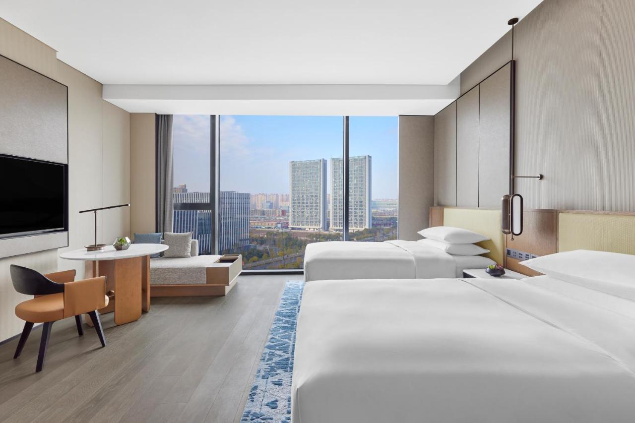 Nantong Marriott Hotel ภายนอก รูปภาพ