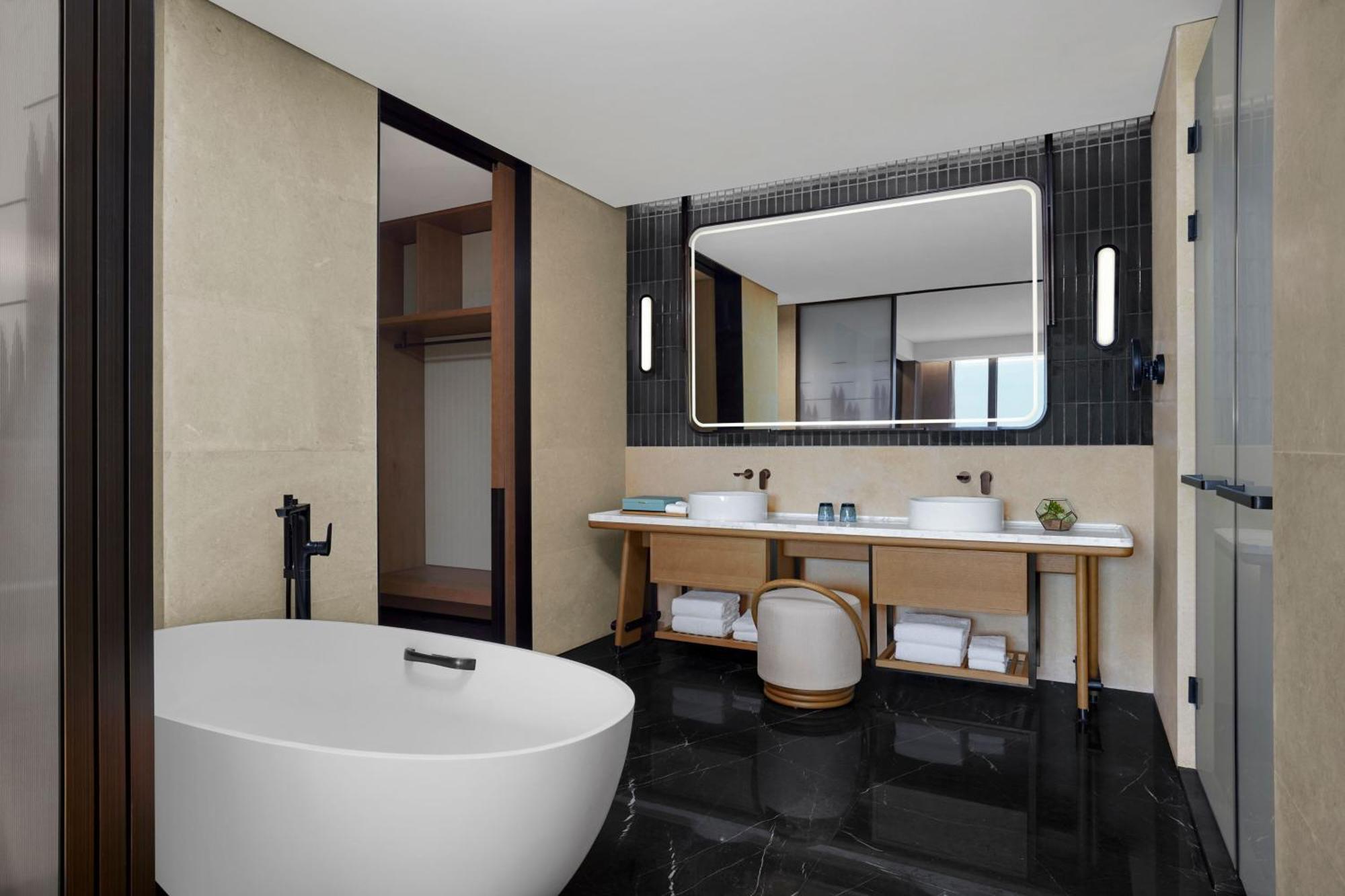 Nantong Marriott Hotel ภายนอก รูปภาพ